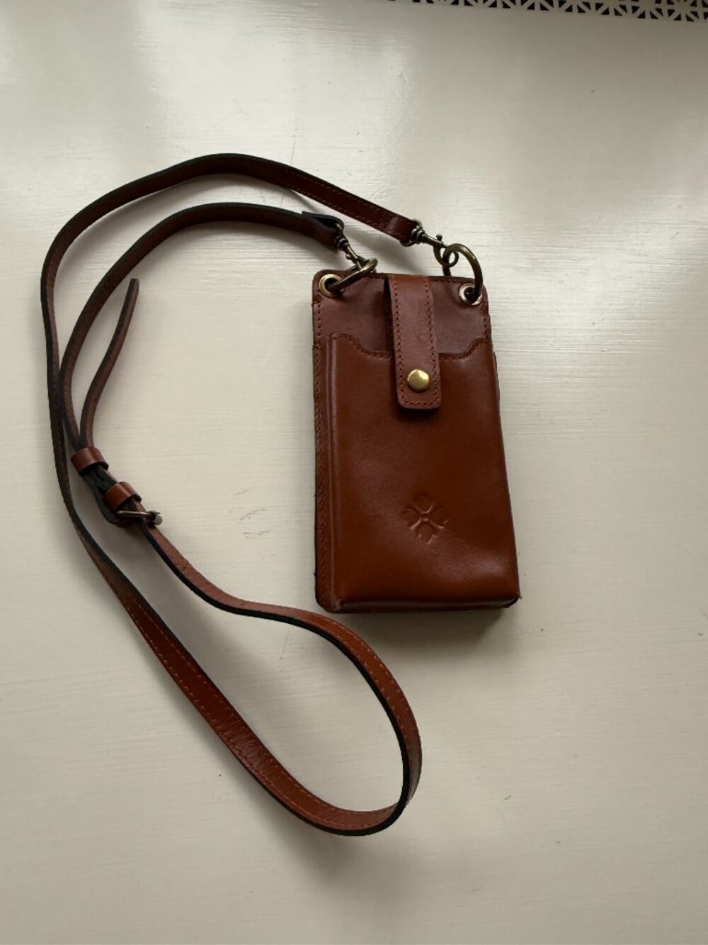 Patricia Nash Farleigh Phone Wallet The NWT Patricia Nash Heritage Crossbody